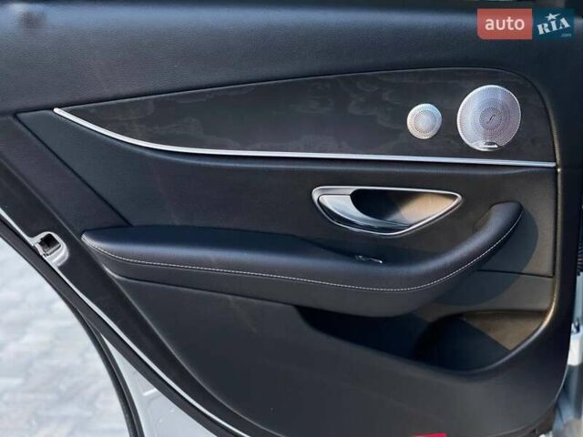 Серый Мерседес Е-Класс, объемом двигателя 1.99 л и пробегом 94 тыс. км за 29790 $, фото 60 на Automoto.ua