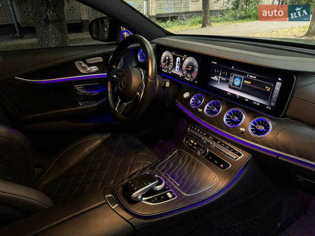 Серый Мерседес Е-Класс, объемом двигателя 3 л и пробегом 129 тыс. км за 49000 $, фото 87 на Automoto.ua