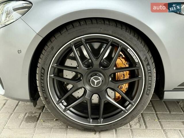 Сірий Мерседес Е-Клас, об'ємом двигуна 3.98 л та пробігом 17 тис. км за 96500 $, фото 23 на Automoto.ua