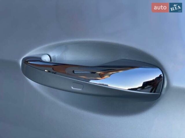 Серый Мерседес Е-Класс, объемом двигателя 1.99 л и пробегом 94 тыс. км за 29790 $, фото 15 на Automoto.ua