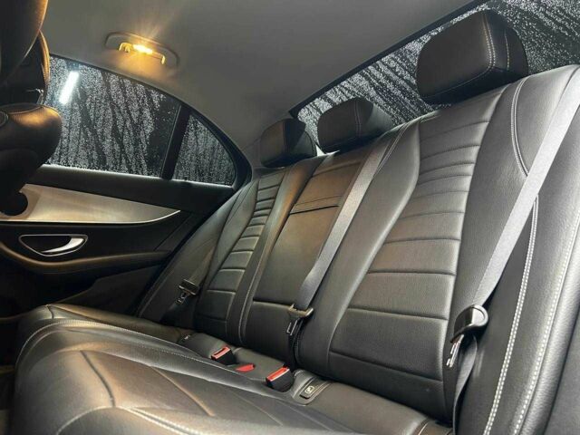 Сірий Мерседес Е-Клас, об'ємом двигуна 2 л та пробігом 225 тис. км за 30500 $, фото 21 на Automoto.ua