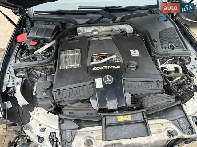 Сірий Мерседес Е-Клас, об'ємом двигуна 3.98 л та пробігом 90 тис. км за 32900 $, фото 20 на Automoto.ua