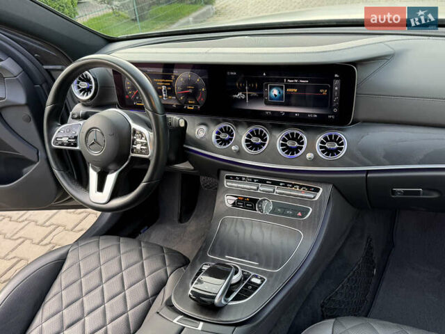 Серый Мерседес Е-Класс, объемом двигателя 3 л и пробегом 129 тыс. км за 49000 $, фото 94 на Automoto.ua