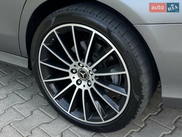 Серый Мерседес Е-Класс, объемом двигателя 3 л и пробегом 129 тыс. км за 49000 $, фото 16 на Automoto.ua