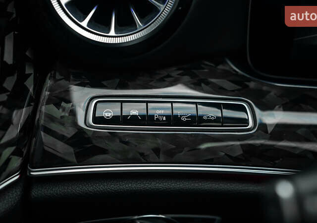 Серый Мерседес Е-Класс, объемом двигателя 4 л и пробегом 42 тыс. км за 89000 $, фото 32 на Automoto.ua