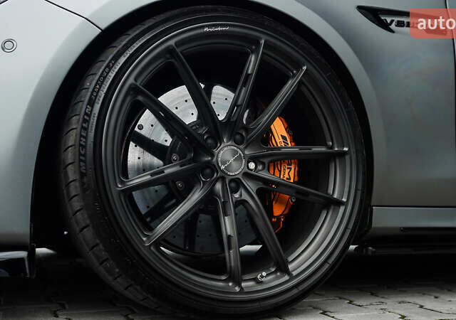 Серый Мерседес Е-Класс, объемом двигателя 4 л и пробегом 42 тыс. км за 89000 $, фото 6 на Automoto.ua