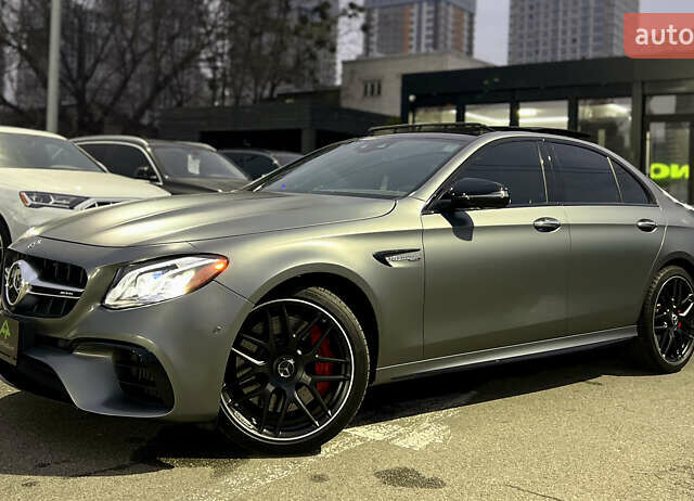 Серый Мерседес Е-Класс, объемом двигателя 4 л и пробегом 44 тыс. км за 78999 $, фото 54 на Automoto.ua