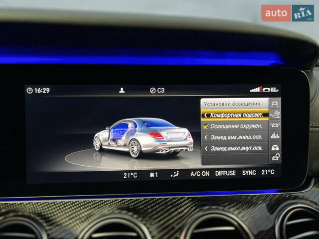 Серый Мерседес Е-Класс, объемом двигателя 4 л и пробегом 44 тыс. км за 78999 $, фото 50 на Automoto.ua