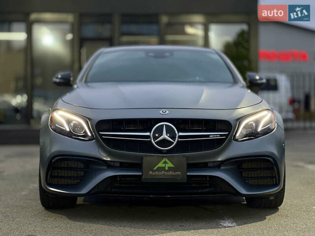 Серый Мерседес Е-Класс, объемом двигателя 4 л и пробегом 44 тыс. км за 78999 $, фото 13 на Automoto.ua