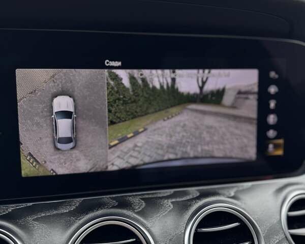 Сірий Мерседес Е-Клас, об'ємом двигуна 1.99 л та пробігом 41 тис. км за 48700 $, фото 30 на Automoto.ua