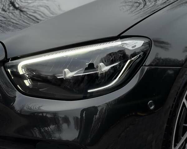 Сірий Мерседес Е-Клас, об'ємом двигуна 1.99 л та пробігом 41 тис. км за 48700 $, фото 5 на Automoto.ua