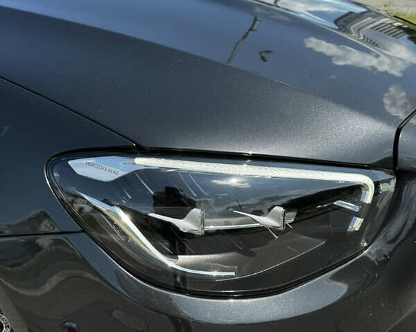 Серый Мерседес Е-Класс, объемом двигателя 1.95 л и пробегом 89 тыс. км за 55000 $, фото 4 на Automoto.ua