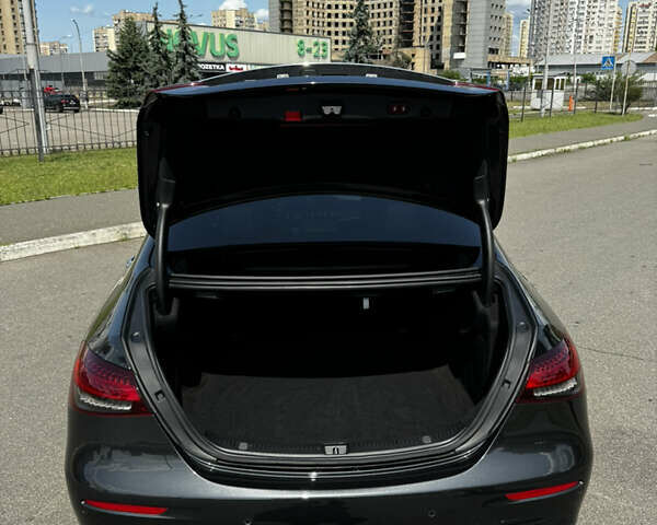 Серый Мерседес Е-Класс, объемом двигателя 1.95 л и пробегом 89 тыс. км за 55000 $, фото 29 на Automoto.ua