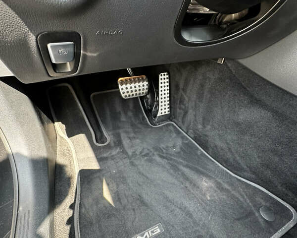 Серый Мерседес Е-Класс, объемом двигателя 1.95 л и пробегом 89 тыс. км за 55000 $, фото 21 на Automoto.ua