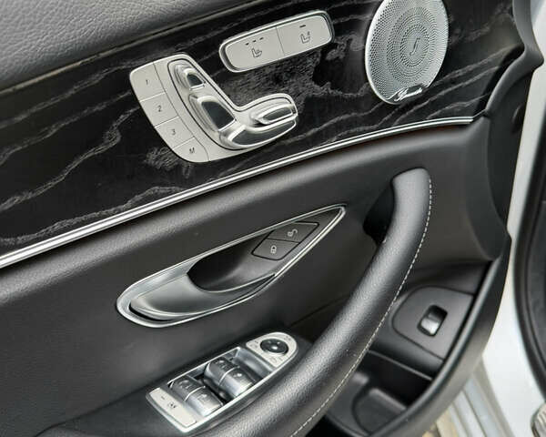 Сірий Мерседес Е-Клас, об'ємом двигуна 3 л та пробігом 77 тис. км за 42000 $, фото 12 на Automoto.ua