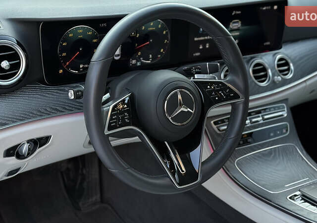 Сірий Мерседес Е-Клас, об'ємом двигуна 1.99 л та пробігом 41 тис. км за 47900 $, фото 24 на Automoto.ua