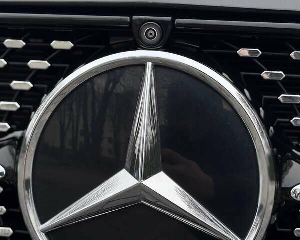 Сірий Мерседес Е-Клас, об'ємом двигуна 1.99 л та пробігом 41 тис. км за 48700 $, фото 4 на Automoto.ua