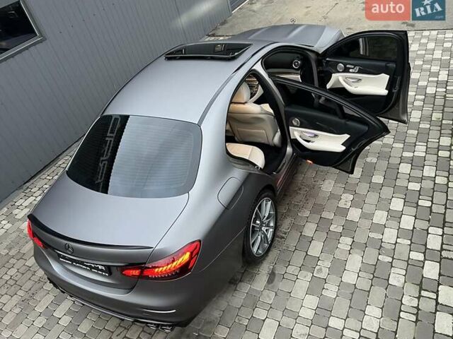 Серый Мерседес Е-Класс, объемом двигателя 3 л и пробегом 108 тыс. км за 52900 $, фото 92 на Automoto.ua