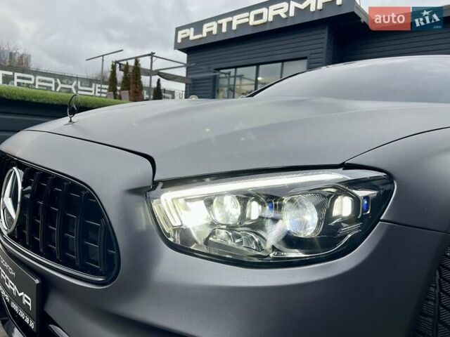 Серый Мерседес Е-Класс, объемом двигателя 3 л и пробегом 108 тыс. км за 52900 $, фото 83 на Automoto.ua