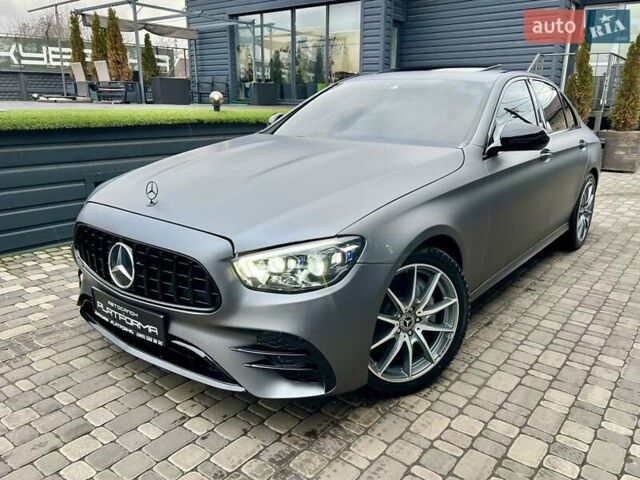 Серый Мерседес Е-Класс, объемом двигателя 3 л и пробегом 108 тыс. км за 52900 $, фото 5 на Automoto.ua