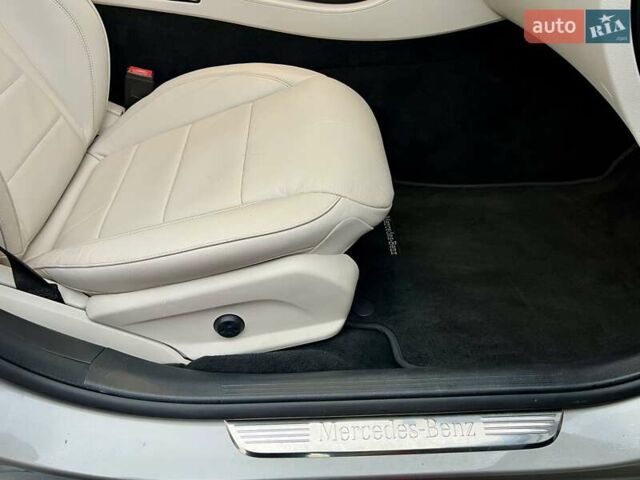 Серый Мерседес Е-Класс, объемом двигателя 3 л и пробегом 108 тыс. км за 52900 $, фото 52 на Automoto.ua