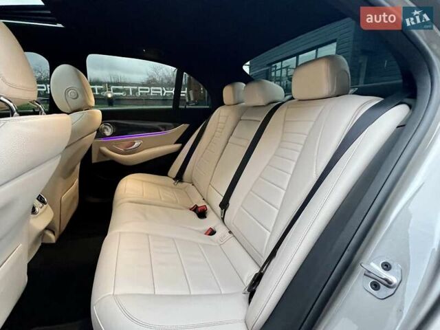 Серый Мерседес Е-Класс, объемом двигателя 3 л и пробегом 108 тыс. км за 52900 $, фото 32 на Automoto.ua