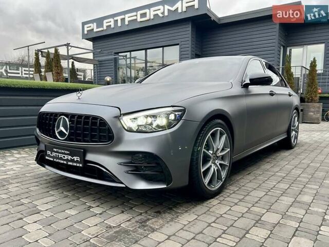 Серый Мерседес Е-Класс, объемом двигателя 3 л и пробегом 108 тыс. км за 52900 $, фото 3 на Automoto.ua