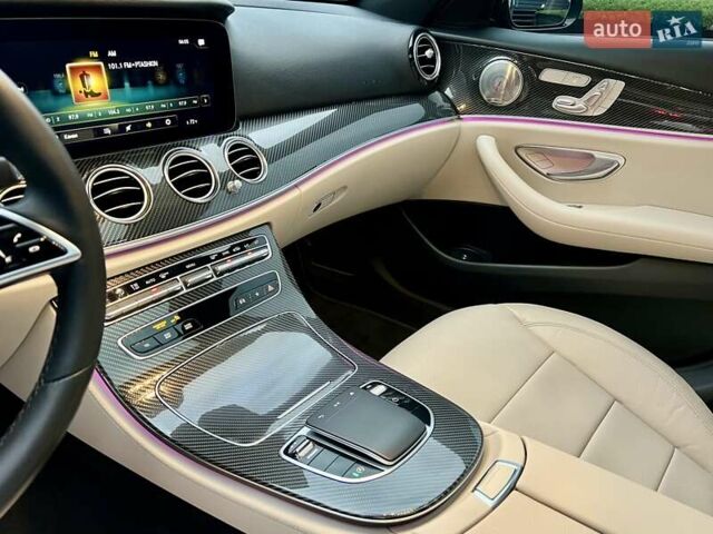 Серый Мерседес Е-Класс, объемом двигателя 3 л и пробегом 108 тыс. км за 52900 $, фото 21 на Automoto.ua