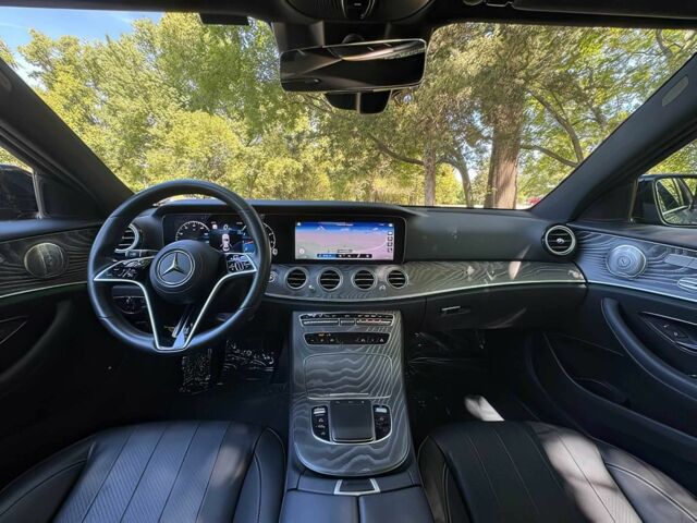 Серый Мерседес Е-Класс, объемом двигателя 2 л и пробегом 23 тыс. км за 24100 $, фото 11 на Automoto.ua