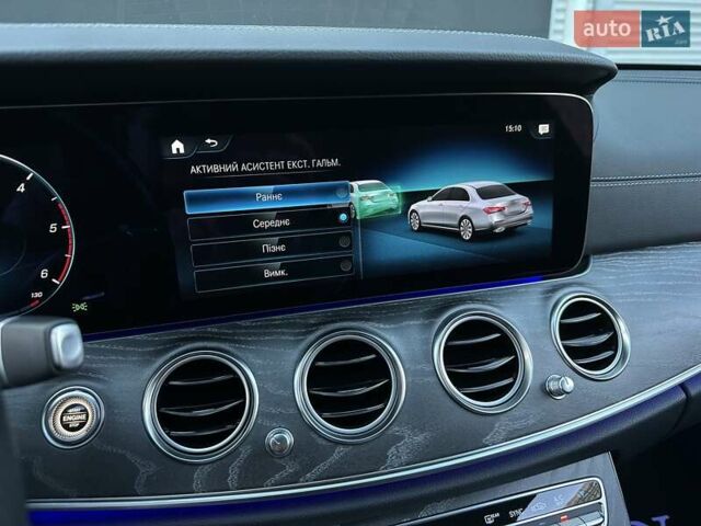 Серый Мерседес Е-Класс, объемом двигателя 1.95 л и пробегом 70 тыс. км за 49900 $, фото 66 на Automoto.ua