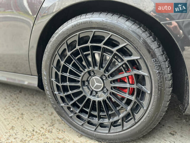 Серый Мерседес Е-Класс, объемом двигателя 1.99 л и пробегом 51 тыс. км за 55000 $, фото 7 на Automoto.ua