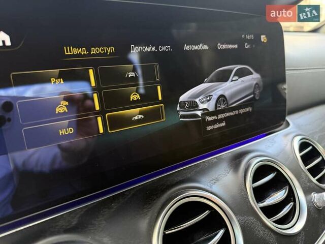 Серый Мерседес Е-Класс, объемом двигателя 3 л и пробегом 11 тыс. км за 99333 $, фото 53 на Automoto.ua