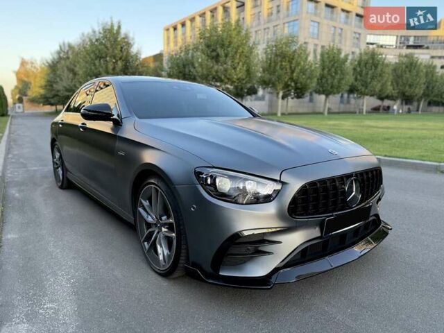 Сірий Мерседес Е-Клас, об'ємом двигуна 3 л та пробігом 50 тис. км за 82000 $, фото 16 на Automoto.ua