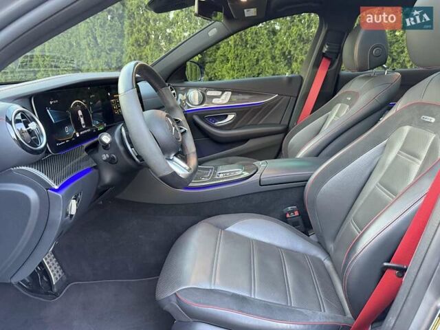 Сірий Мерседес Е-Клас, об'ємом двигуна 3 л та пробігом 50 тис. км за 82000 $, фото 26 на Automoto.ua