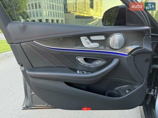 Сірий Мерседес Е-Клас, об'ємом двигуна 3 л та пробігом 50 тис. км за 79000 $, фото 21 на Automoto.ua