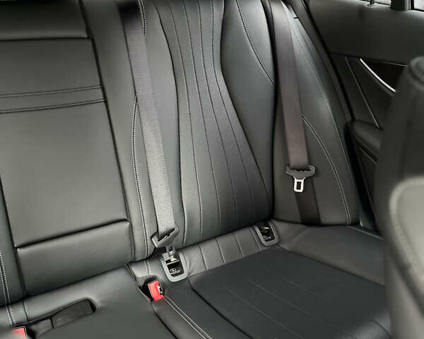 Серый Мерседес Е-Класс, объемом двигателя 1.99 л и пробегом 51 тыс. км за 55000 $, фото 11 на Automoto.ua