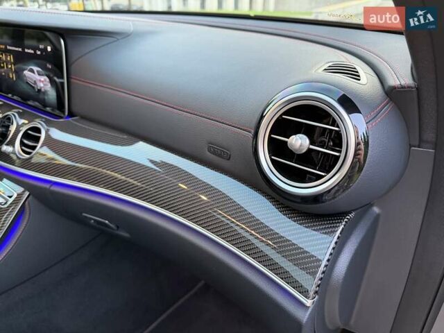 Сірий Мерседес Е-Клас, об'ємом двигуна 3 л та пробігом 50 тис. км за 79000 $, фото 40 на Automoto.ua