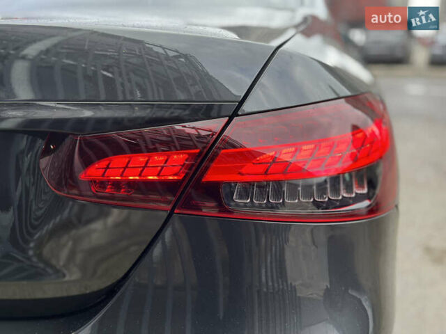 Серый Мерседес Е-Класс, объемом двигателя 1.99 л и пробегом 51 тыс. км за 55000 $, фото 6 на Automoto.ua