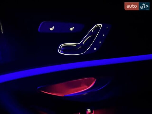 Серый Мерседес Е-Класс, объемом двигателя 3 л и пробегом 11 тыс. км за 99333 $, фото 118 на Automoto.ua