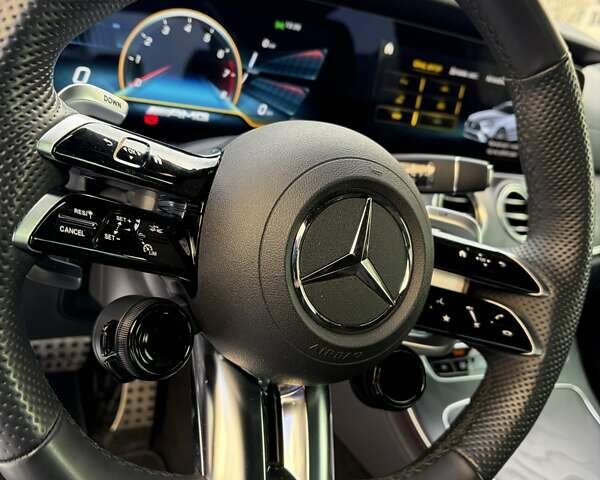 Серый Мерседес Е-Класс, объемом двигателя 3 л и пробегом 11 тыс. км за 99333 $, фото 9 на Automoto.ua