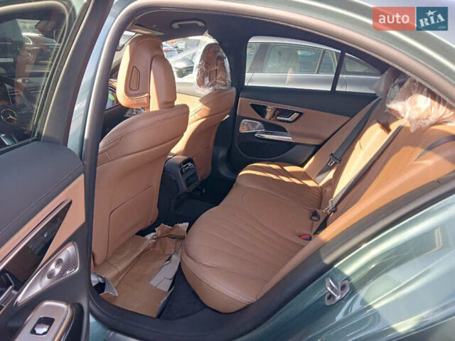 Серый Мерседес Е-Класс, объемом двигателя 2 л и пробегом 12 тыс. км за 92500 $, фото 7 на Automoto.ua