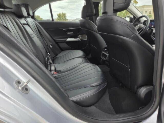 Серый Мерседес Е-Класс, объемом двигателя 2 л и пробегом 26 тыс. км за 33500 $, фото 15 на Automoto.ua