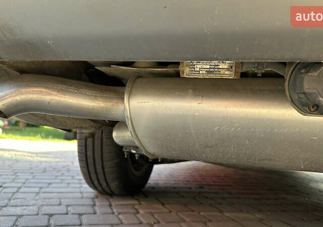 Серый Мерседес Е-Класс, объемом двигателя 3 л и пробегом 322 тыс. км за 3400 $, фото 22 на Automoto.ua