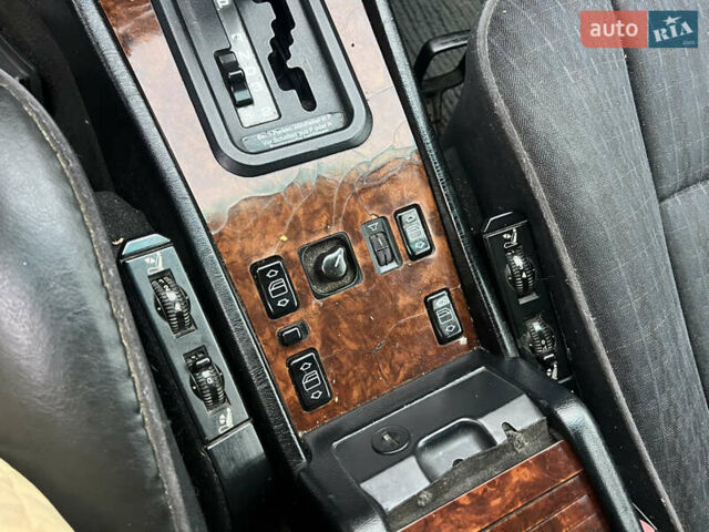 Серый Мерседес Е-Класс, объемом двигателя 2.8 л и пробегом 347 тыс. км за 1900 $, фото 17 на Automoto.ua