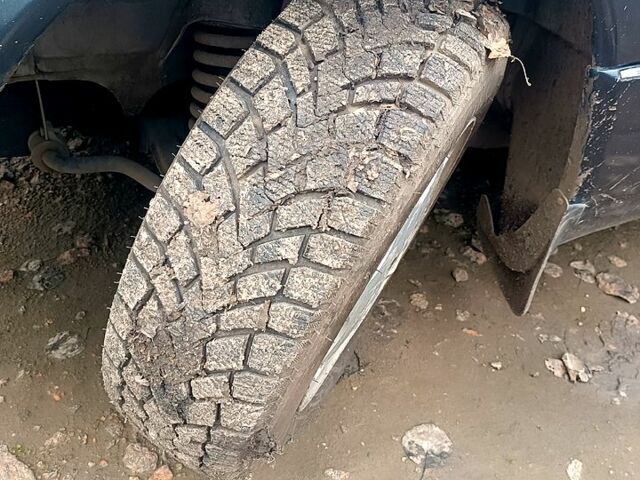 Сірий Мерседес Е-Клас, об'ємом двигуна 2 л та пробігом 356 тис. км за 2900 $, фото 5 на Automoto.ua