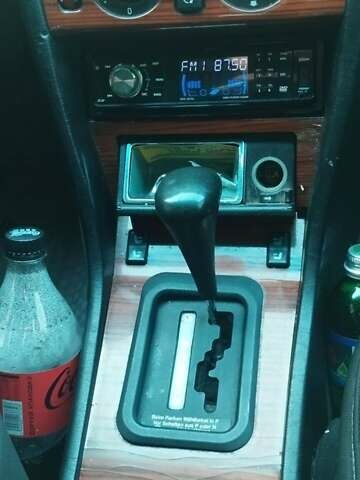 Серый Мерседес Е-Класс, объемом двигателя 3 л и пробегом 305 тыс. км за 3500 $, фото 20 на Automoto.ua