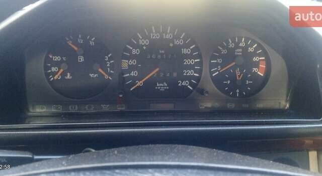 Серый Мерседес Е-Класс, объемом двигателя 2.2 л и пробегом 368 тыс. км за 4800 $, фото 10 на Automoto.ua