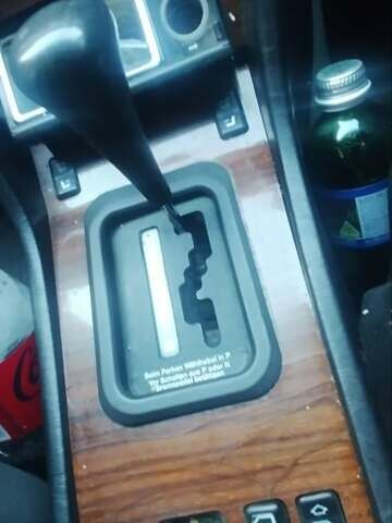 Серый Мерседес Е-Класс, объемом двигателя 3 л и пробегом 305 тыс. км за 3500 $, фото 14 на Automoto.ua