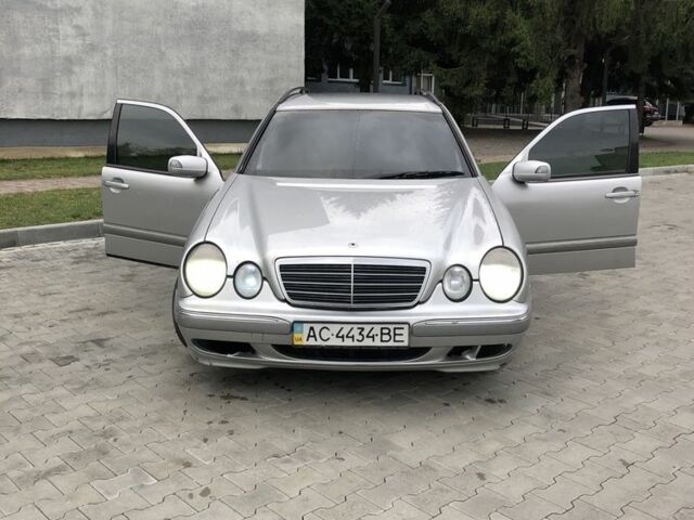 Сірий Мерседес Е-Клас, об'ємом двигуна 3.2 л та пробігом 3 тис. км за 3000 $, фото 9 на Automoto.ua