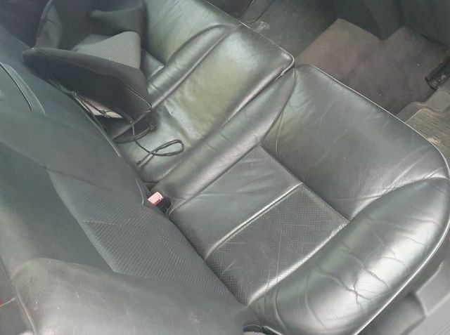 Серый Мерседес Е-Класс, объемом двигателя 3.2 л и пробегом 350 тыс. км за 2500 $, фото 5 на Automoto.ua